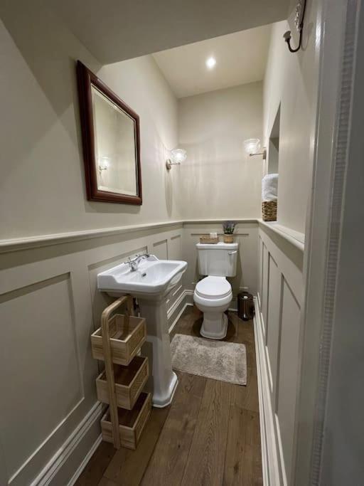 Peaceful Apartment In The Heart Of 프롬 외부 사진
